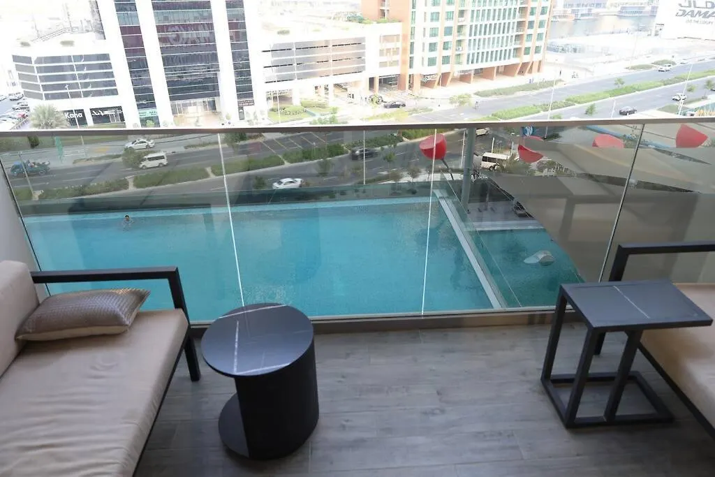 Mag 318 Downtown Superior Elegant Studio Lake View By Dolphinsuites Dubai Daire